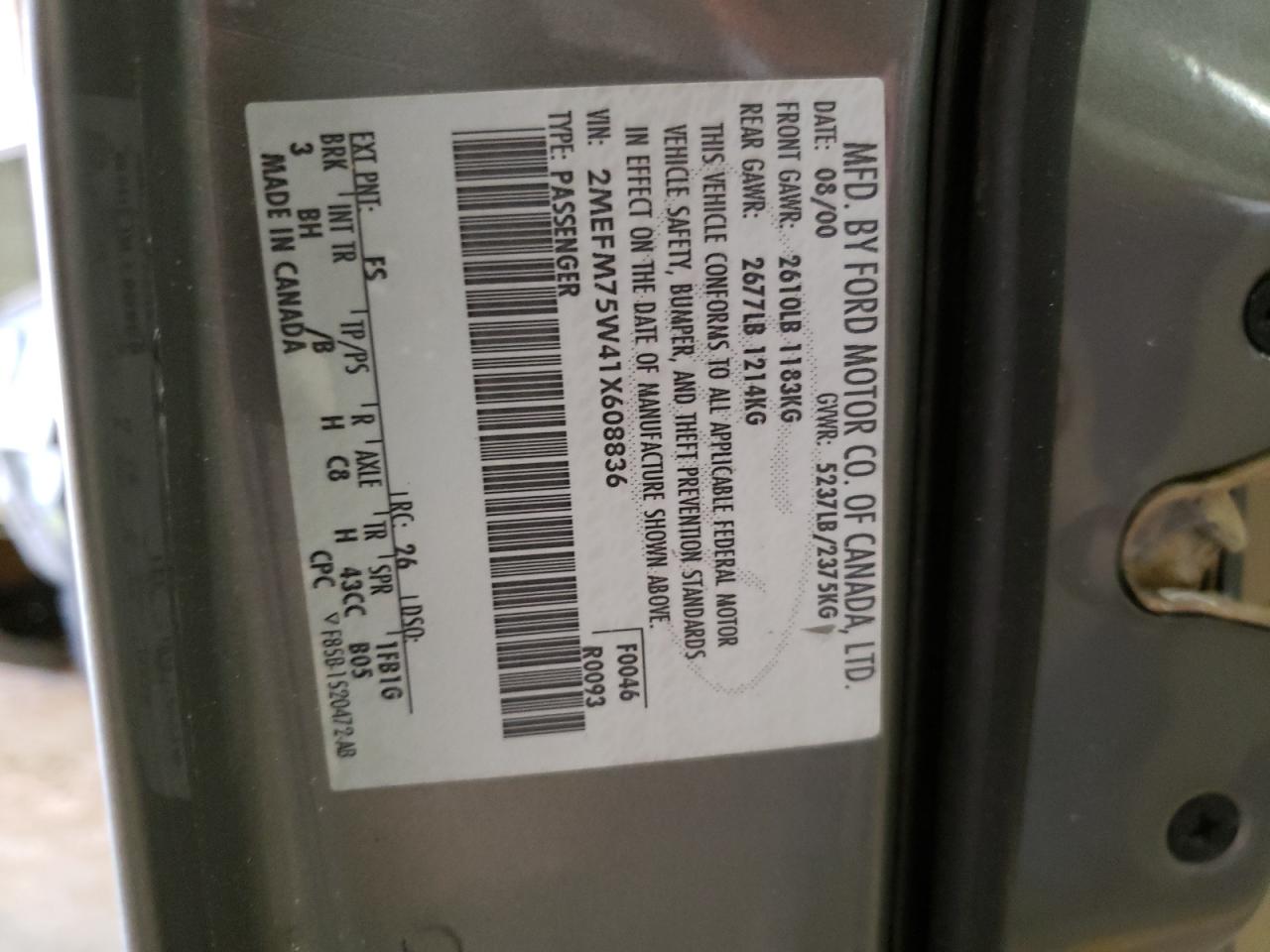 Photo 10 from auction – 2001 MERCURY GRAND MARQ with VIN 2MEFM75W41X608836