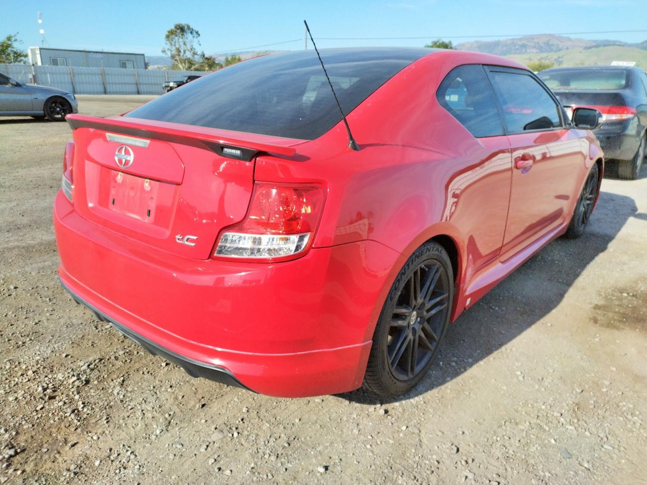 Photo 4 from auction – 2013 TOYOTA SCION TC with VIN JTKJF5C76D3054358