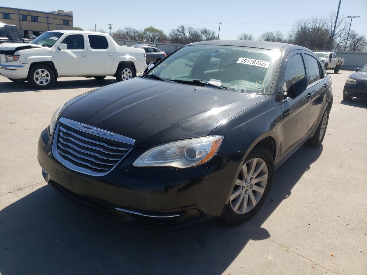 Photo 2 from auction – 2012 CHRYSLER 200 TOURIN with VIN 1C3CCBBG1CN164587