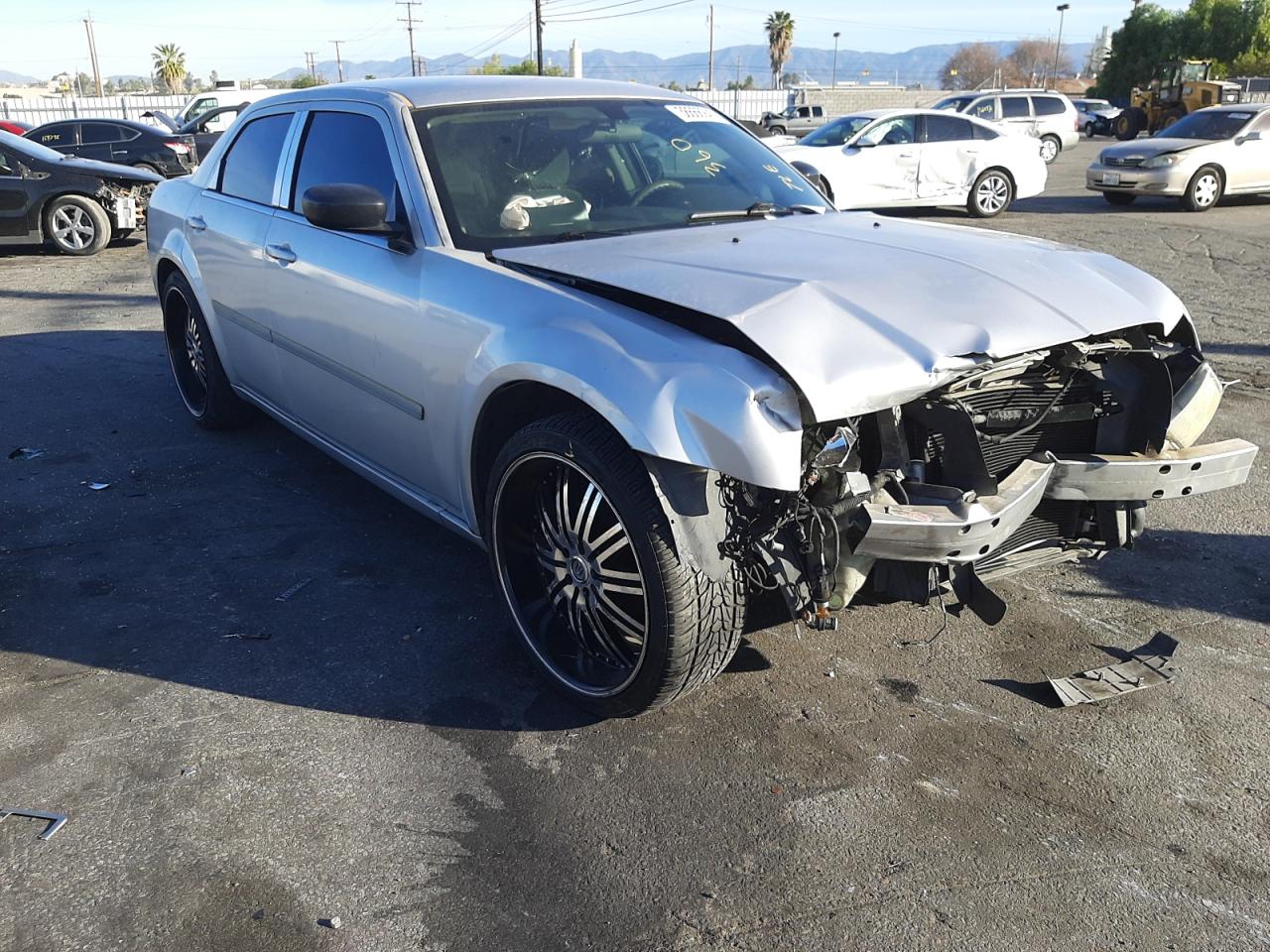 CHRYSLER 300 2006 with VIN 2C3KA43R56H377102 - Photo from auction