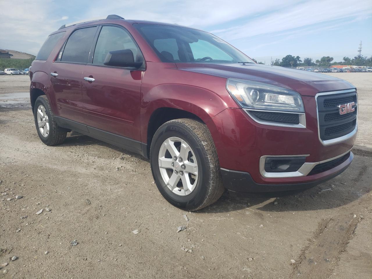 GMC ACADIA SLE 2016 with VIN 1GKKRPKD2GJ286983 - Photo from auction