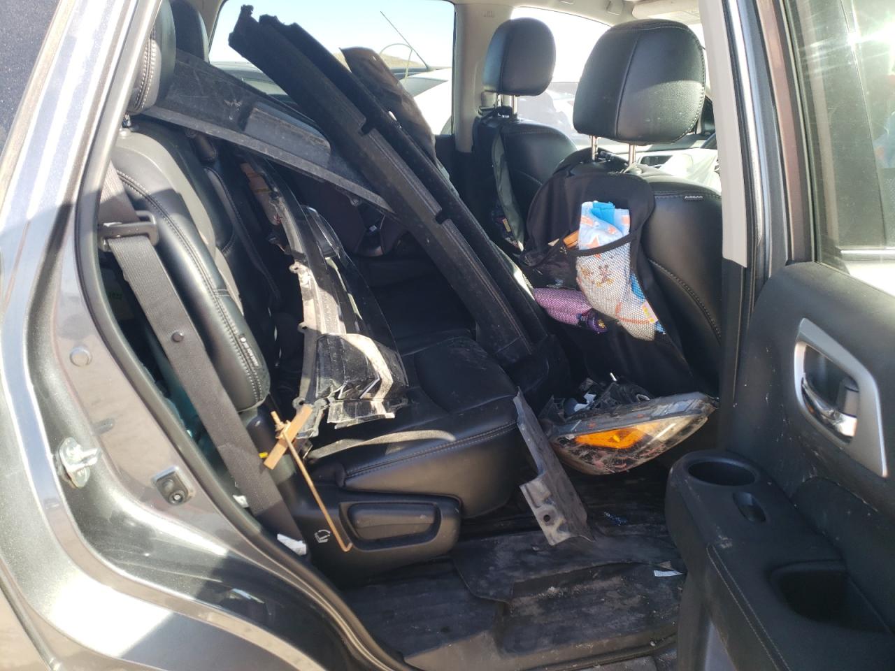 Photo 6 from auction – 2018 NISSAN PATHFINDER with VIN 5N1DR2MM0JC627745