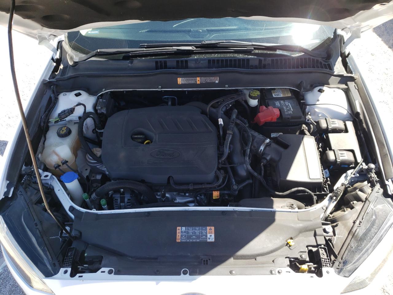 Photo 12 from auction – 2017 FORD FUSION SE with VIN 3FA6P0HD1HR143764