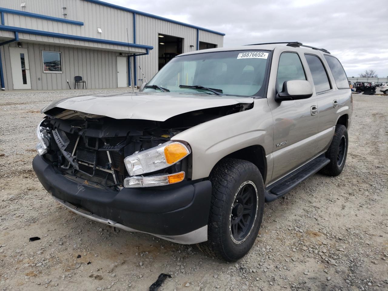 Photo 2 from auction – 2002 GMC YUKON with VIN 1GKEK13Z42R142807