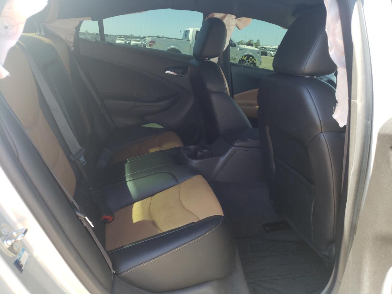 Photo 6 from auction – 2016 CHEVROLET VOLT LTZ with VIN 1G1RD6S55GU132819