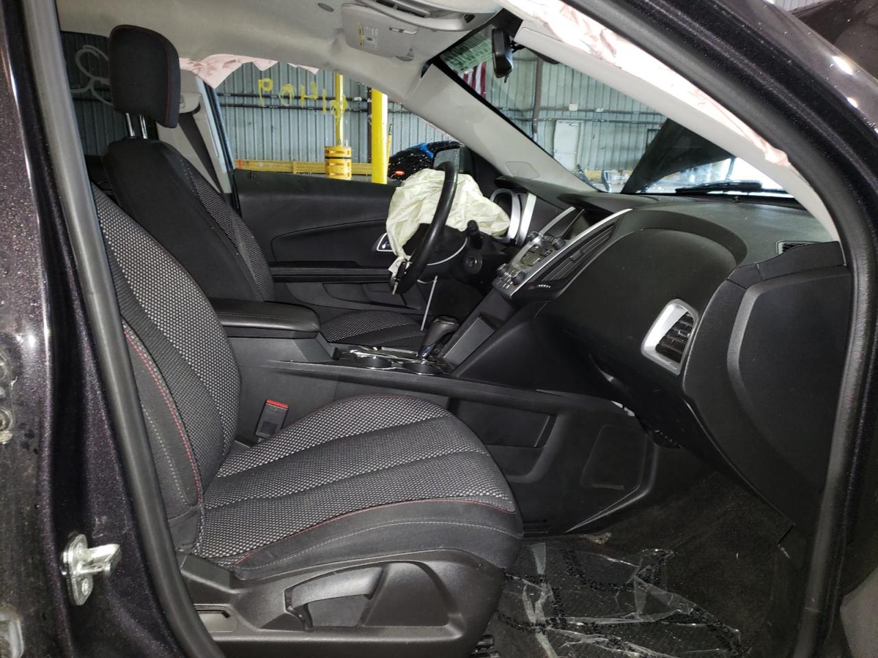 Photo 5 from auction – 2016 CHEVROLET EQUINOX LT with VIN 2GNALCEK7G6308587