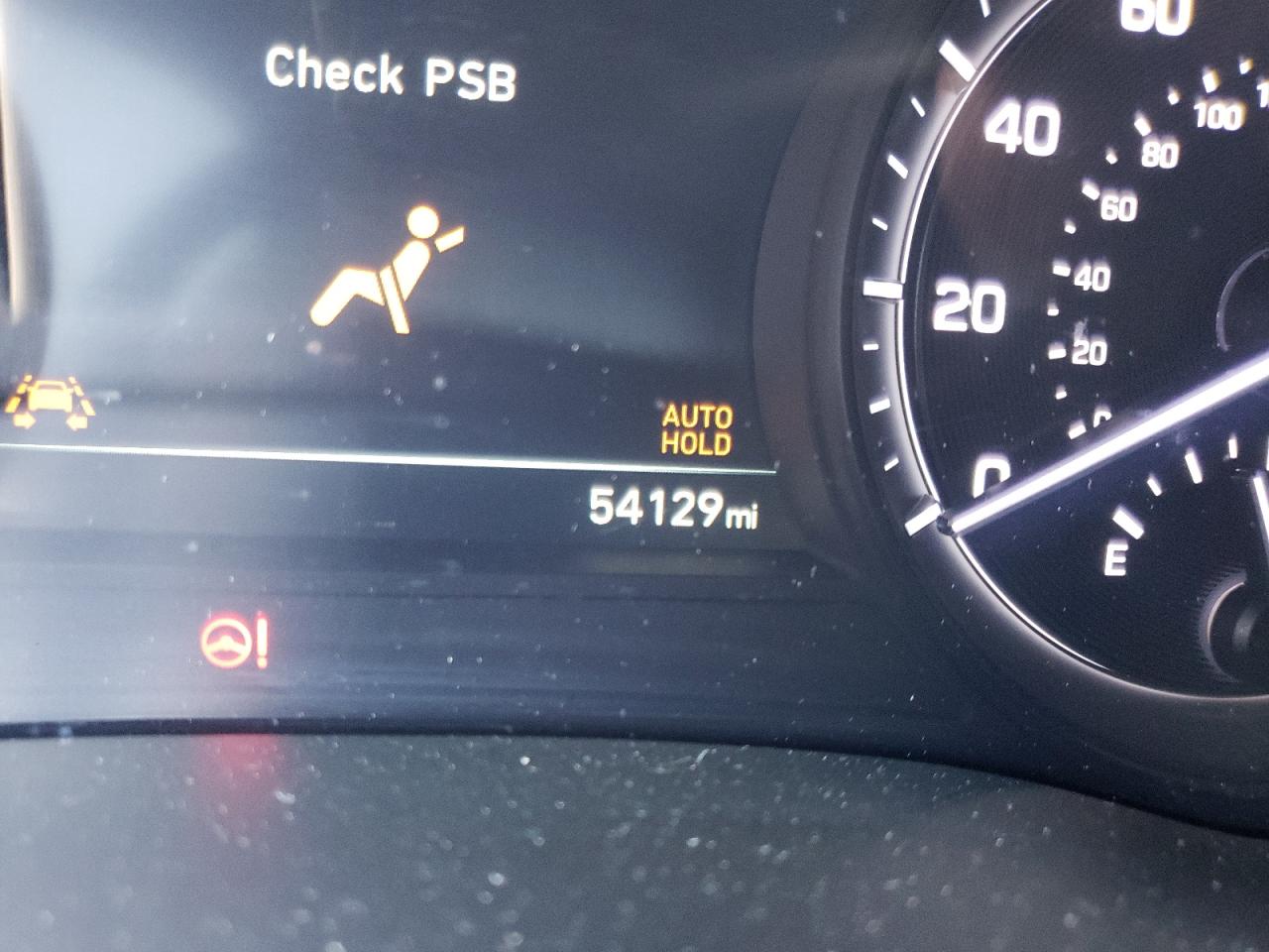 Photo 8 from auction – 2018 GENESIS G80 BASE with VIN KMHGN4JE4JU229658