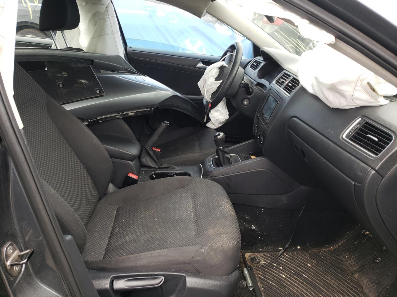 Photo 6 from auction – 2014 VOLKSWAGEN JETTA BASE with VIN 3VW1K7AJ8EM396453