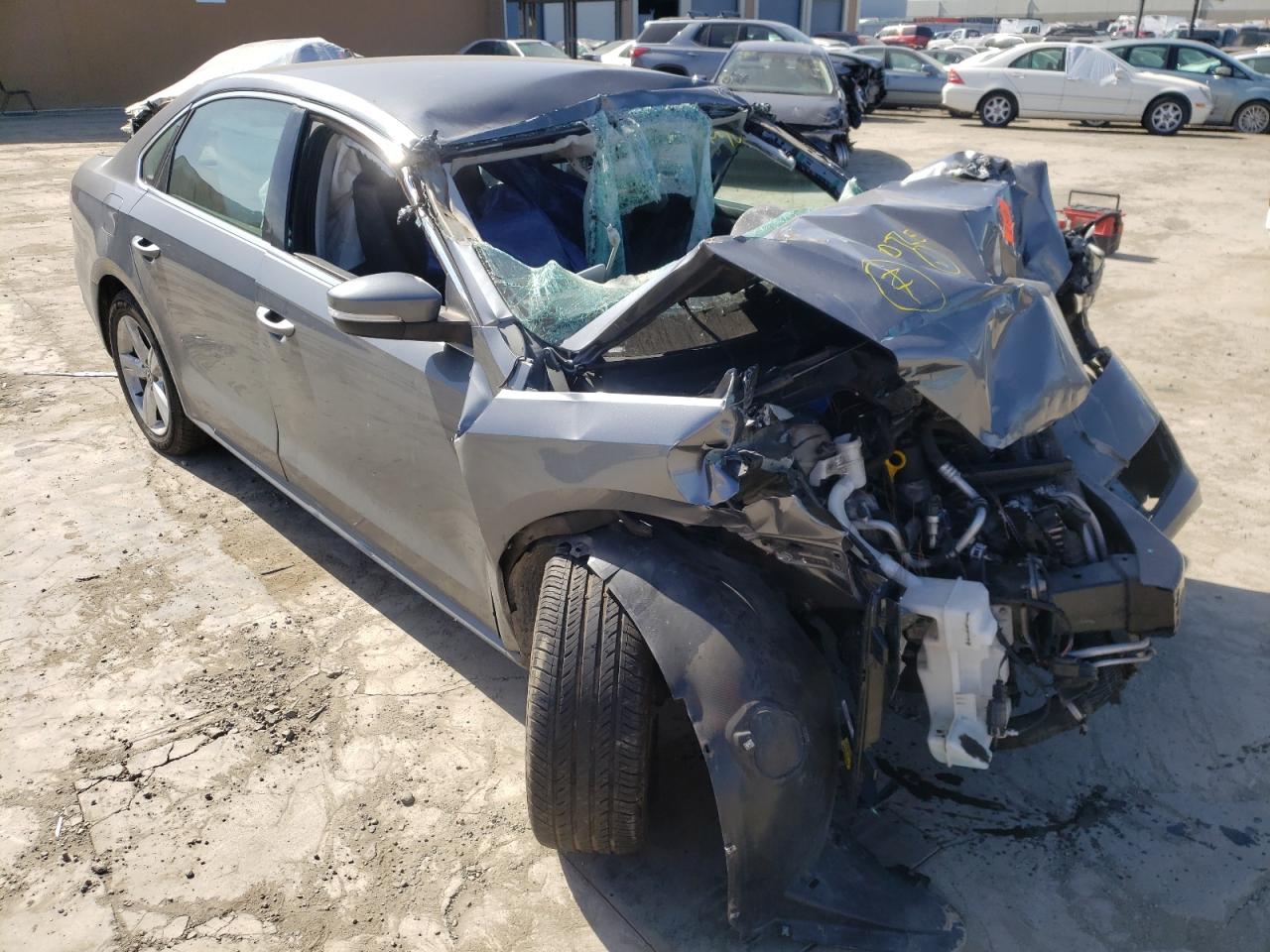 Photo 1 from auction – 2014 VOLKSWAGEN PASSAT S with VIN 1VWAT7A30EC054382