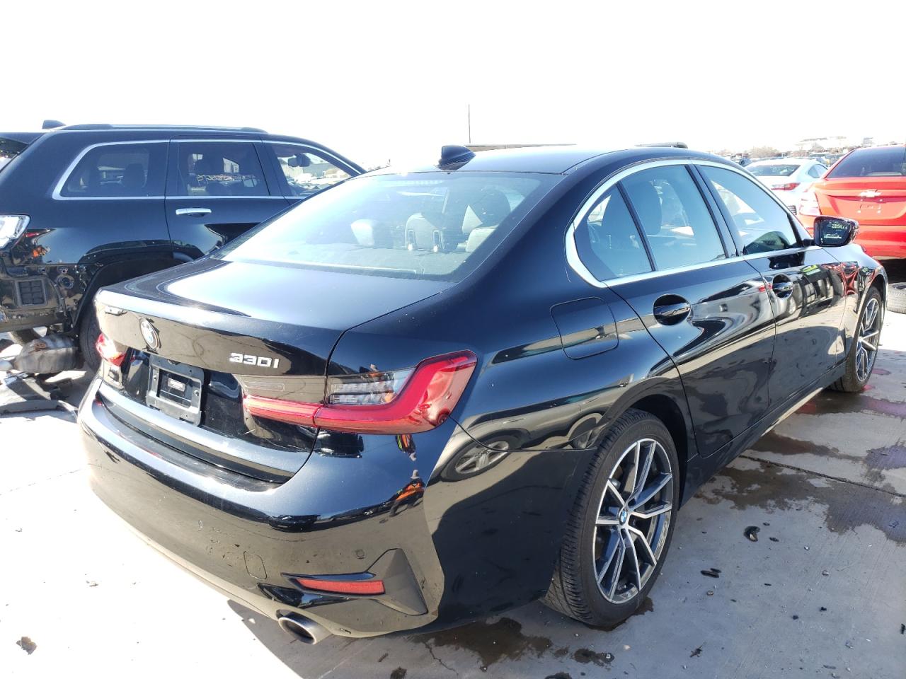 Photo 4 from auction – 2020 BMW 330I with VIN 3MW5R1J08L8B22306