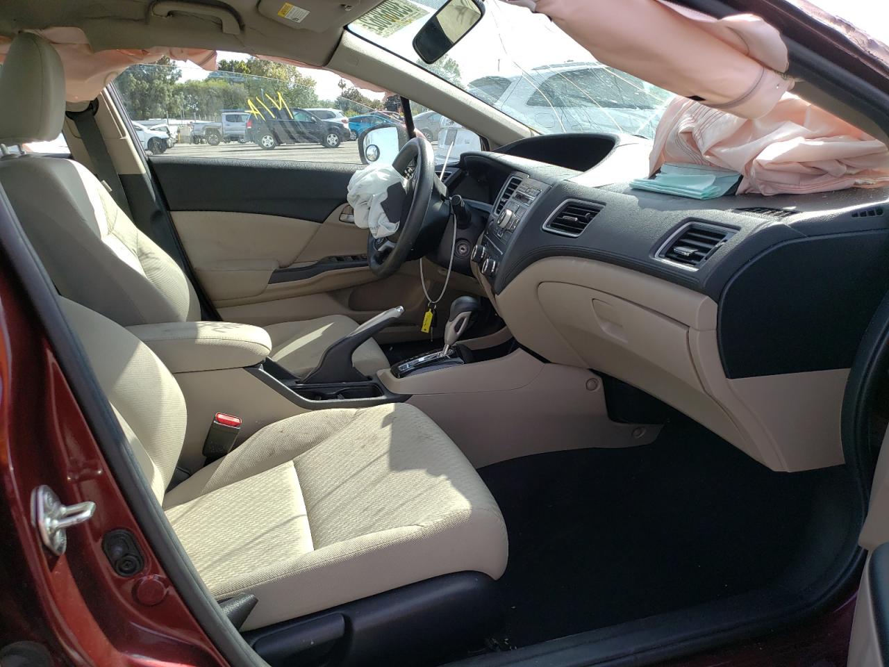 Photo 5 from auction – 2015 HONDA CIVIC LX with VIN 19XFB2F52FE706499