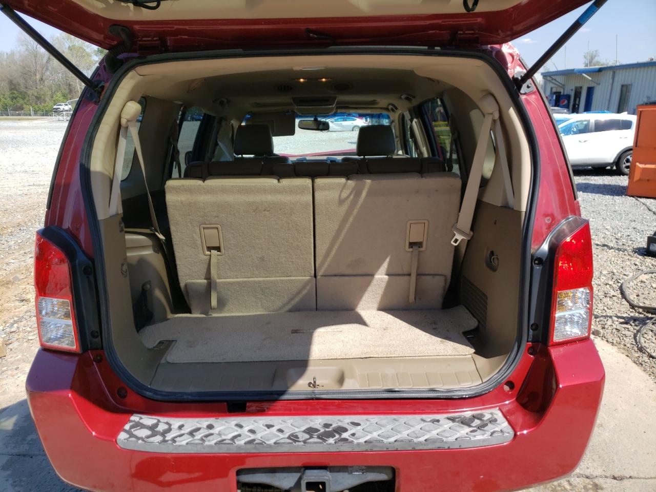 Photo 9 from auction – 2007 NISSAN PATHFINDER with VIN 5N1AR18U47C625318