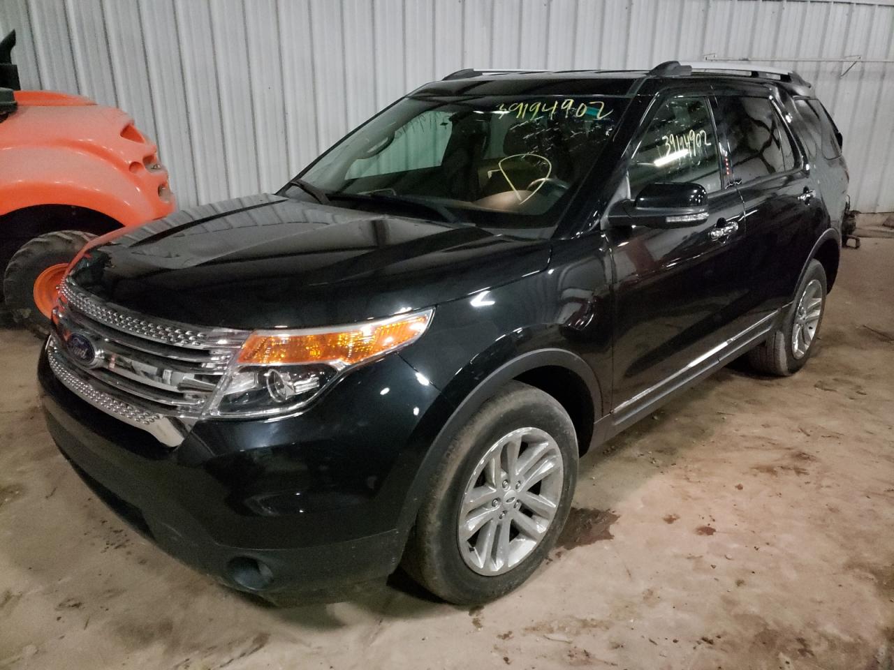 Photo 2 from auction – 2015 FORD EXPLORER X with VIN 1FM5K8D89FGA53337
