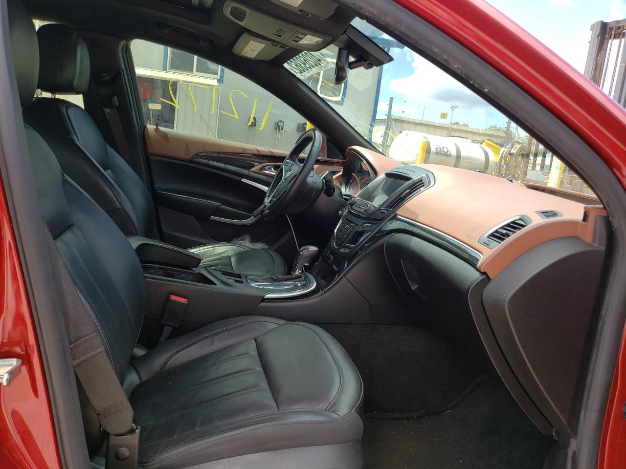 Photo 5 from auction – 2014 BUICK REGAL PREM with VIN 2G4GN5EX8E9325667