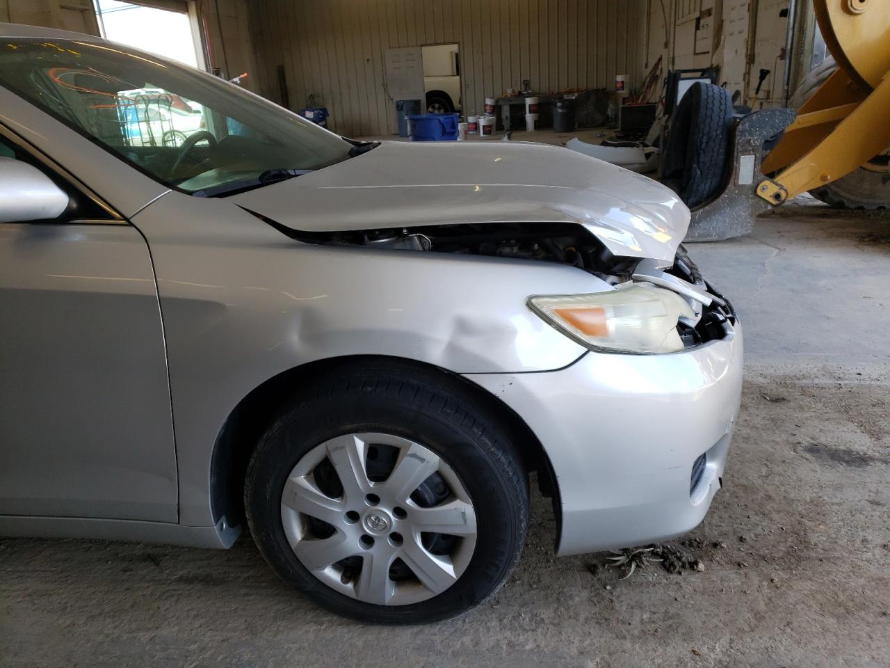 Photo 9 from auction – 2010 TOYOTA CAMRY BASE with VIN 4T1BF3EK8AU096002