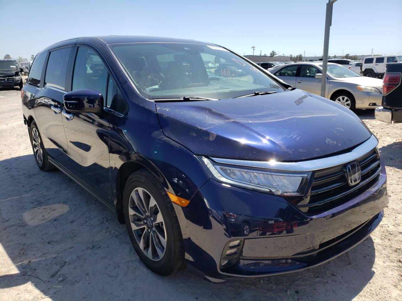 Photo 1 from auction – 2021 HONDA ODYSSEY EX with VIN 5FNRL6H79MB030530