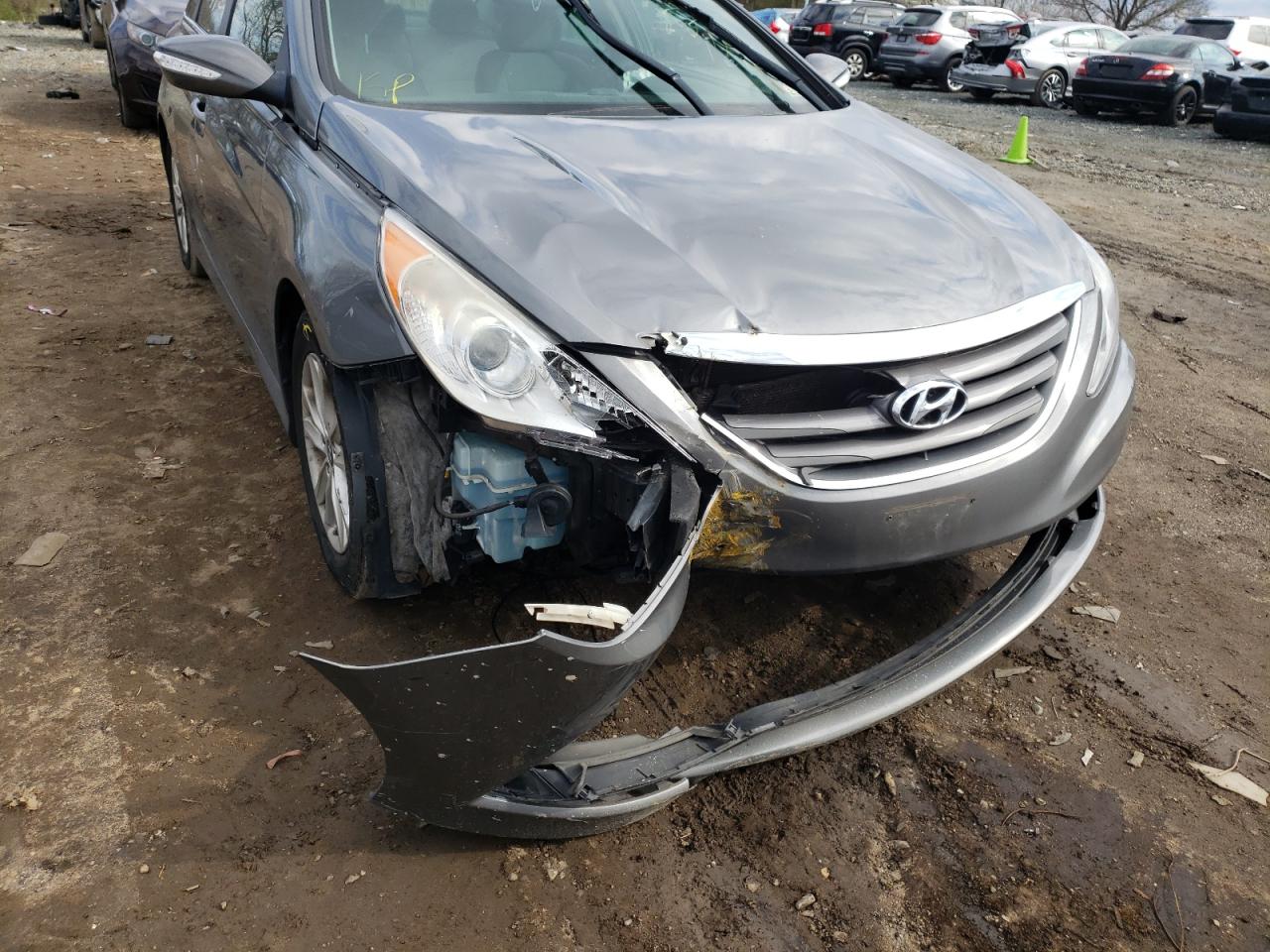 Photo 9 from auction – 2014 HYUNDAI SONATA GLS with VIN 5NPEB4AC7EH844045