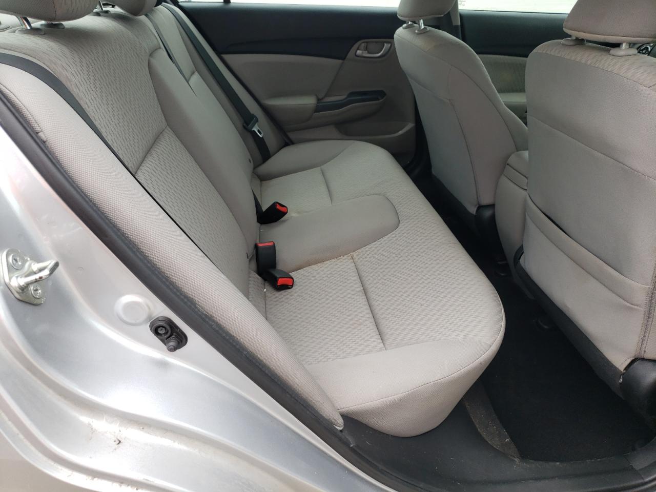 Photo 6 from auction – 2015 HONDA CIVIC LX with VIN 19XFB2F55FE082875