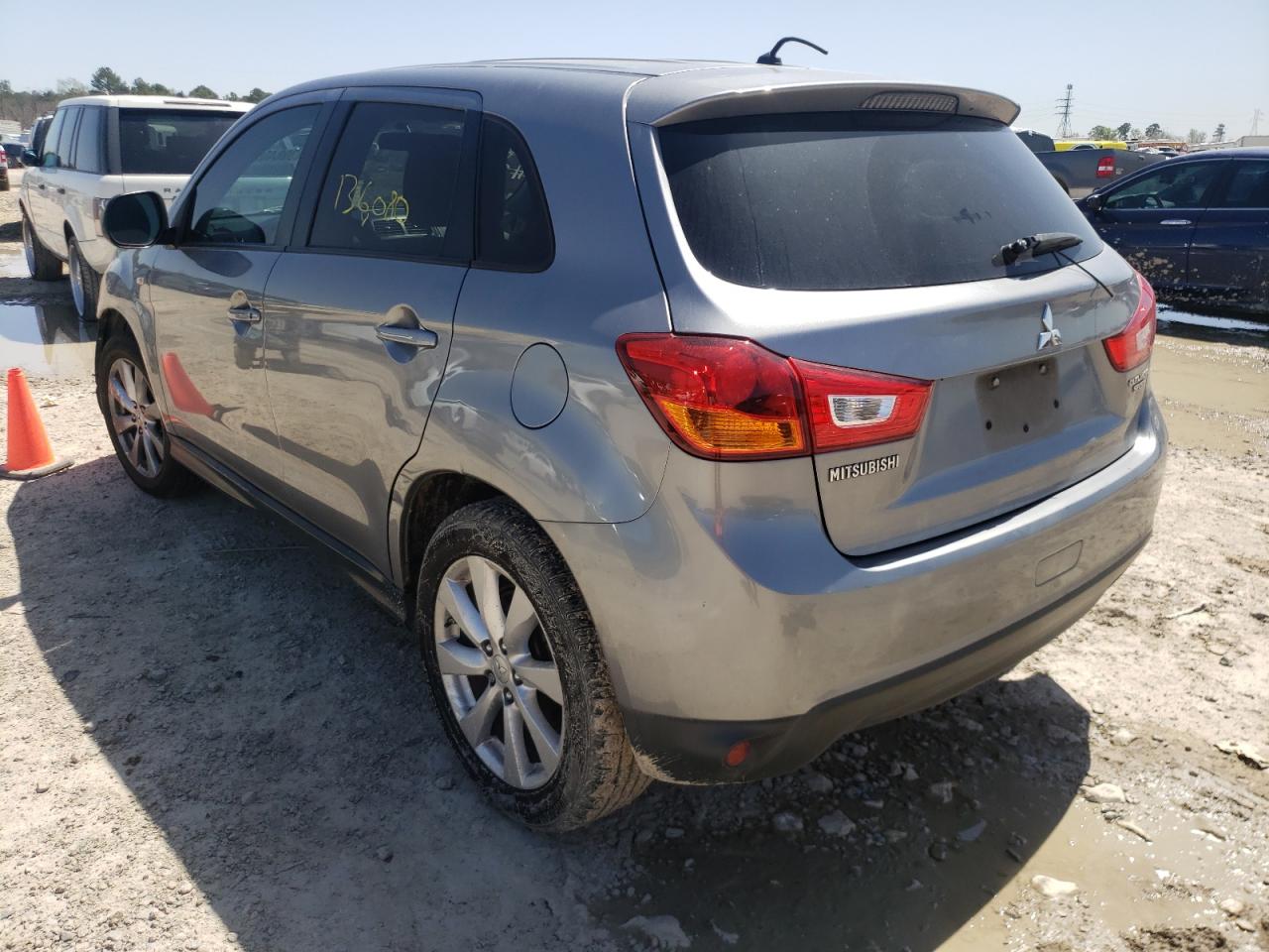 Photo 3 from auction – 2014 MITSUBISHI OUTLANDER with VIN 4A4AP3AU4EE015073