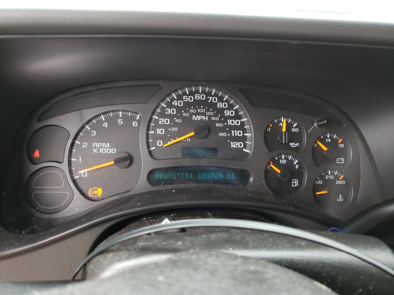 Photo 8 from auction – 2004 CHEVROLET SILVERADO with VIN 1GCEK19T94E253216