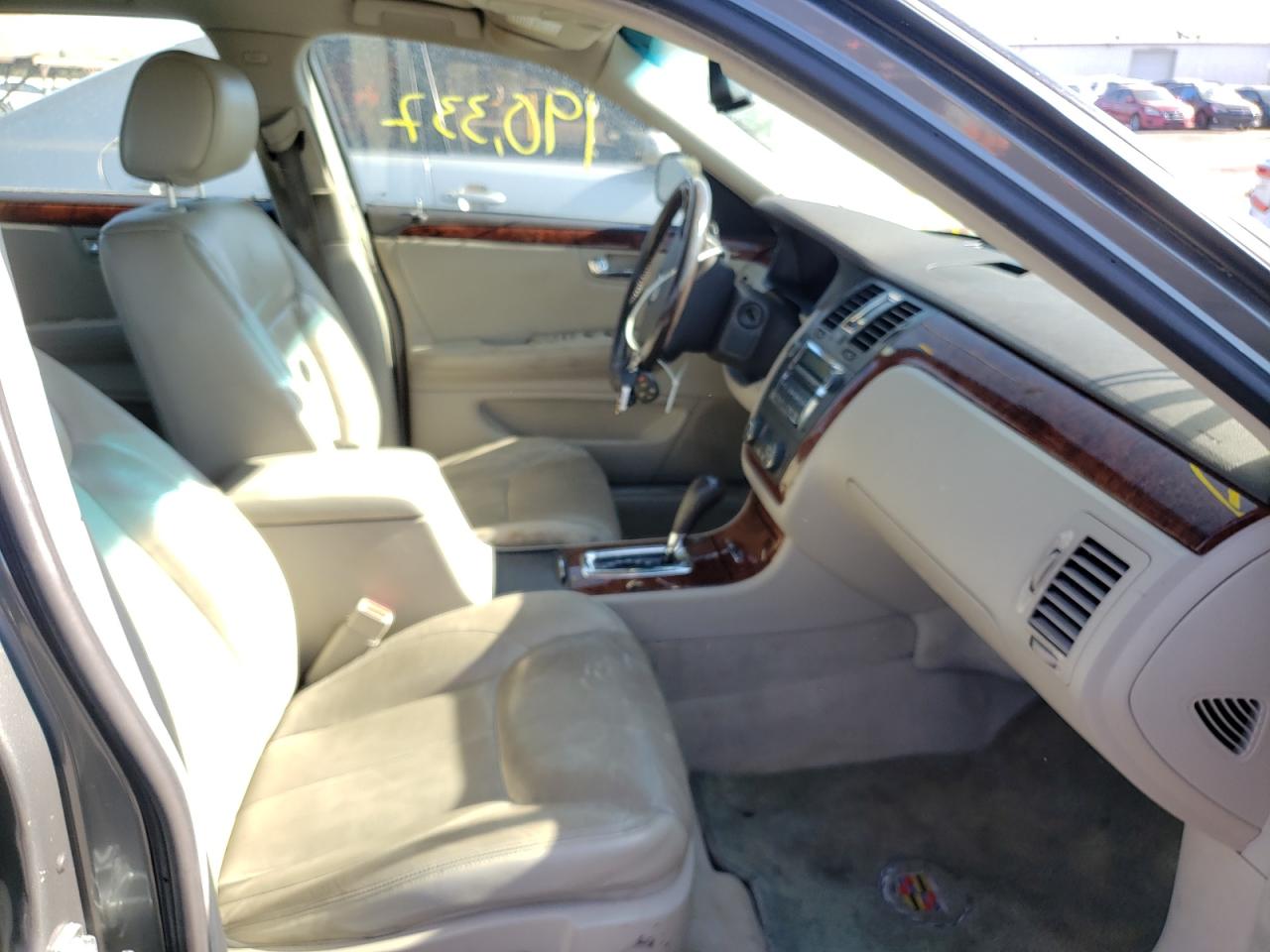 Photo 5 from auction – 2007 CADILLAC DTS with VIN 1G6KD57Y47U179042