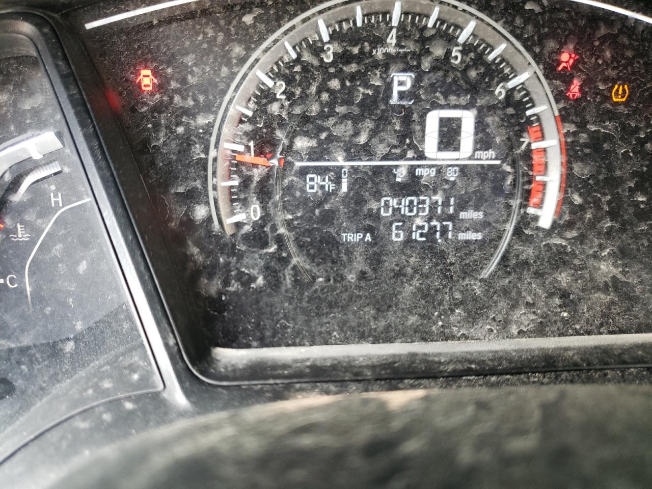 Photo 8 from auction – 2018 HONDA CIVIC LX with VIN 2HGFC2F56JH539009