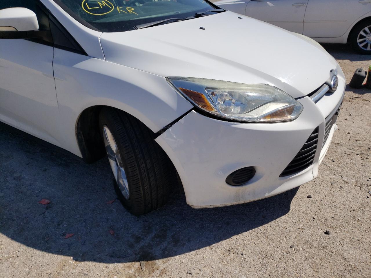 Photo 9 from auction – 2014 FORD FOCUS SE with VIN 1FADP3K21EL264918