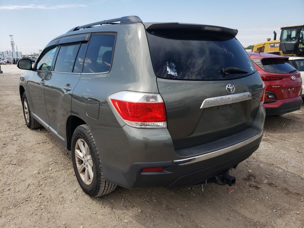 Photo 3 from auction – 2012 TOYOTA HIGHLANDER with VIN 5TDZA3EHXCS026045
