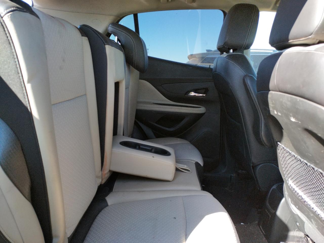 Photo 6 from auction – 2017 BUICK ENCORE PRE with VIN KL4CJASB1HB249299