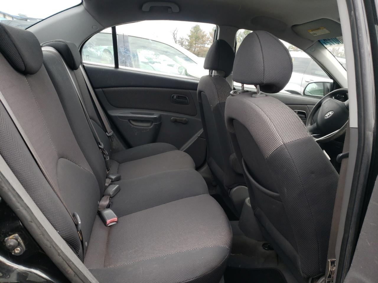 Photo 6 from auction – 2008 KIA RIO BASE with VIN KNADE123886306904