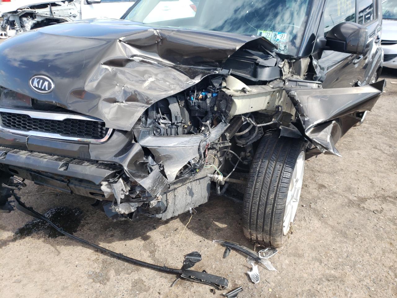 Фото 9 с аукциона – 2011 KIA SOUL + с VIN KNDJT2A23B7233842