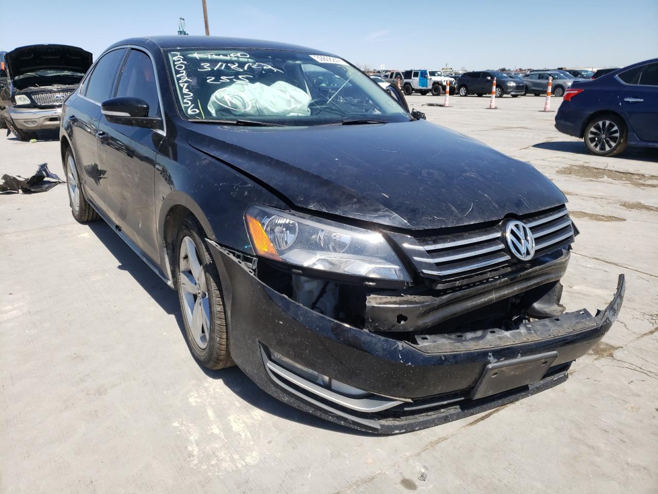 Photo 1 from auction – 2015 VOLKSWAGEN PASSAT S with VIN 1VWAT7A33FC101518