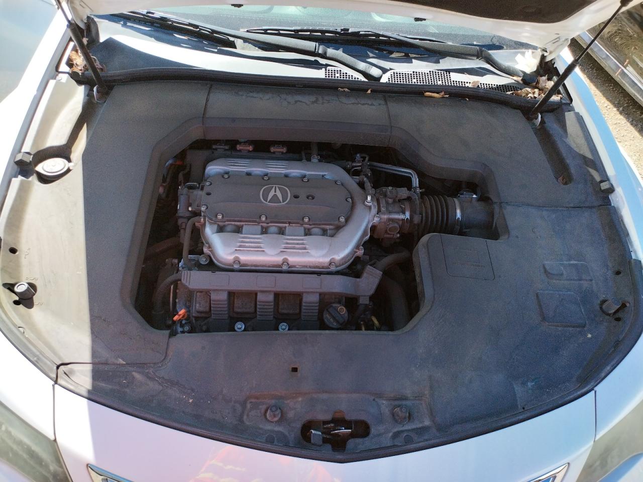 Photo 7 from auction – 2014 ACURA TL SE with VIN 19UUA8F33EA000480