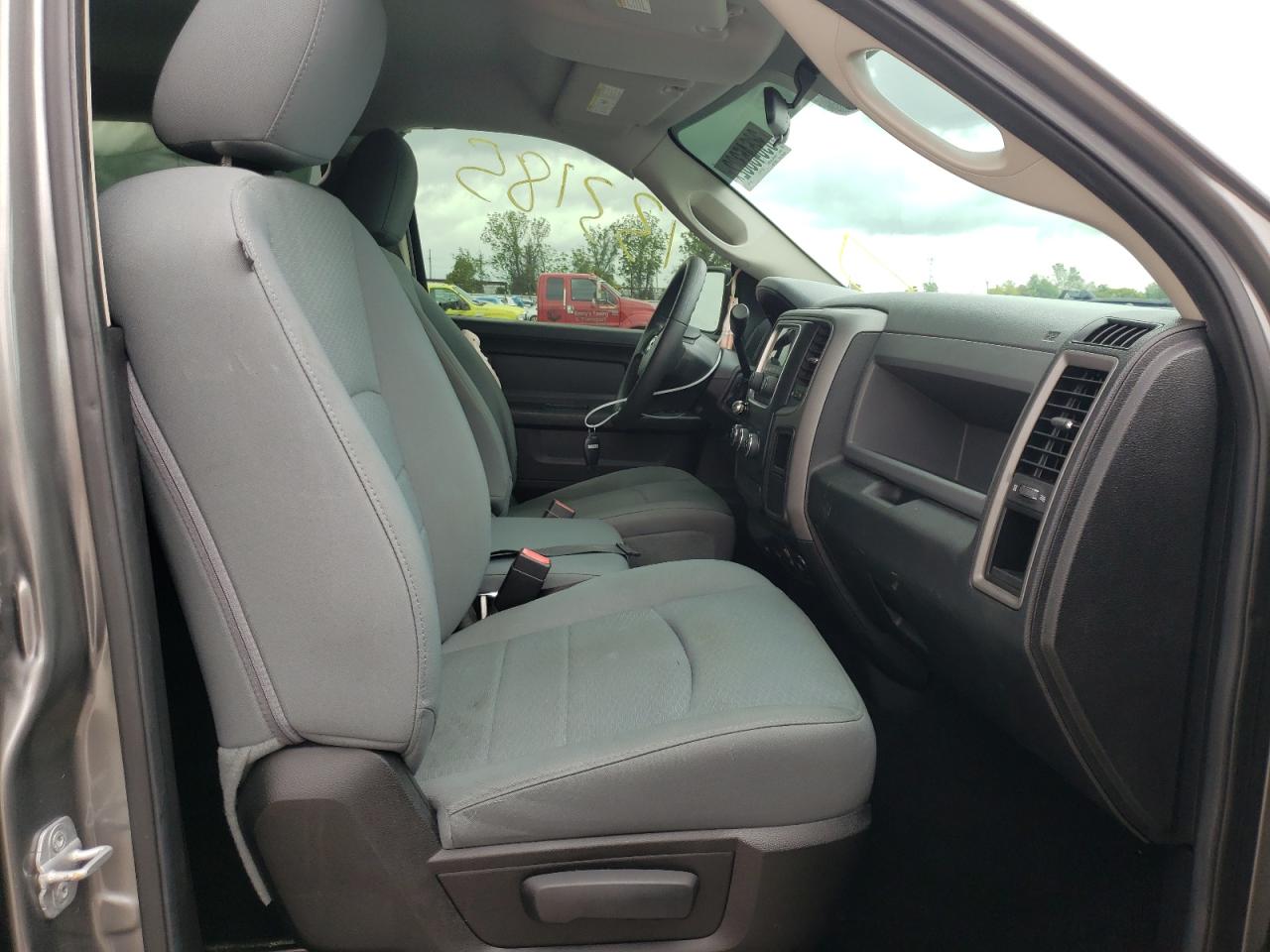 Photo 5 from auction – 2013 RAM 1500 ST with VIN 1C6RR7KT0DS702592
