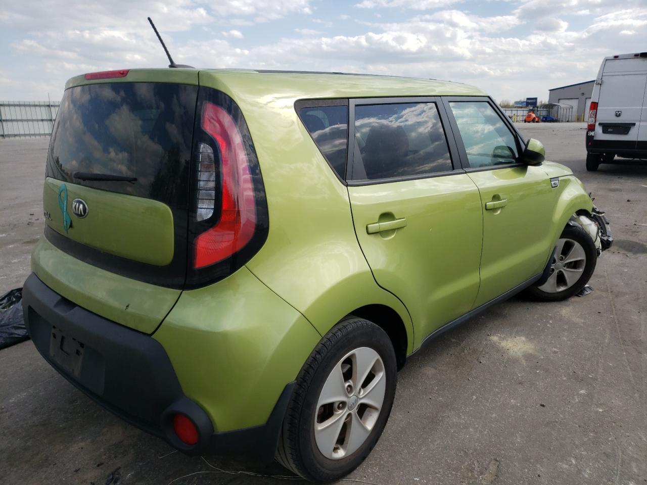 Photo 4 from auction – 2016 KIA SOUL with VIN KNDJN2A21G7851257