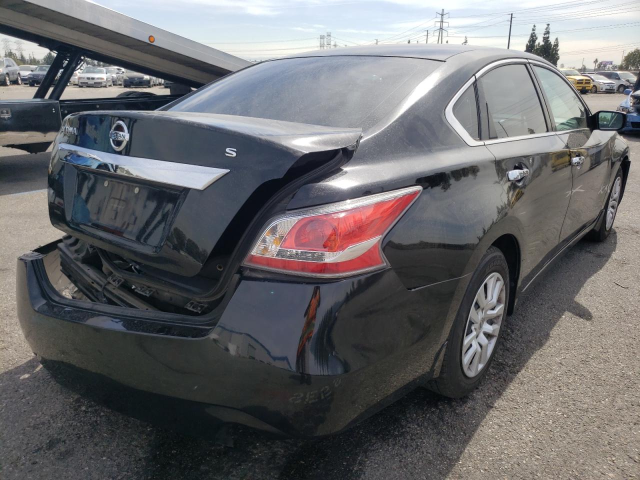 Photo 4 from auction – 2015 NISSAN ALTIMA 2.5 with VIN 1N4AL3AP4FC232266