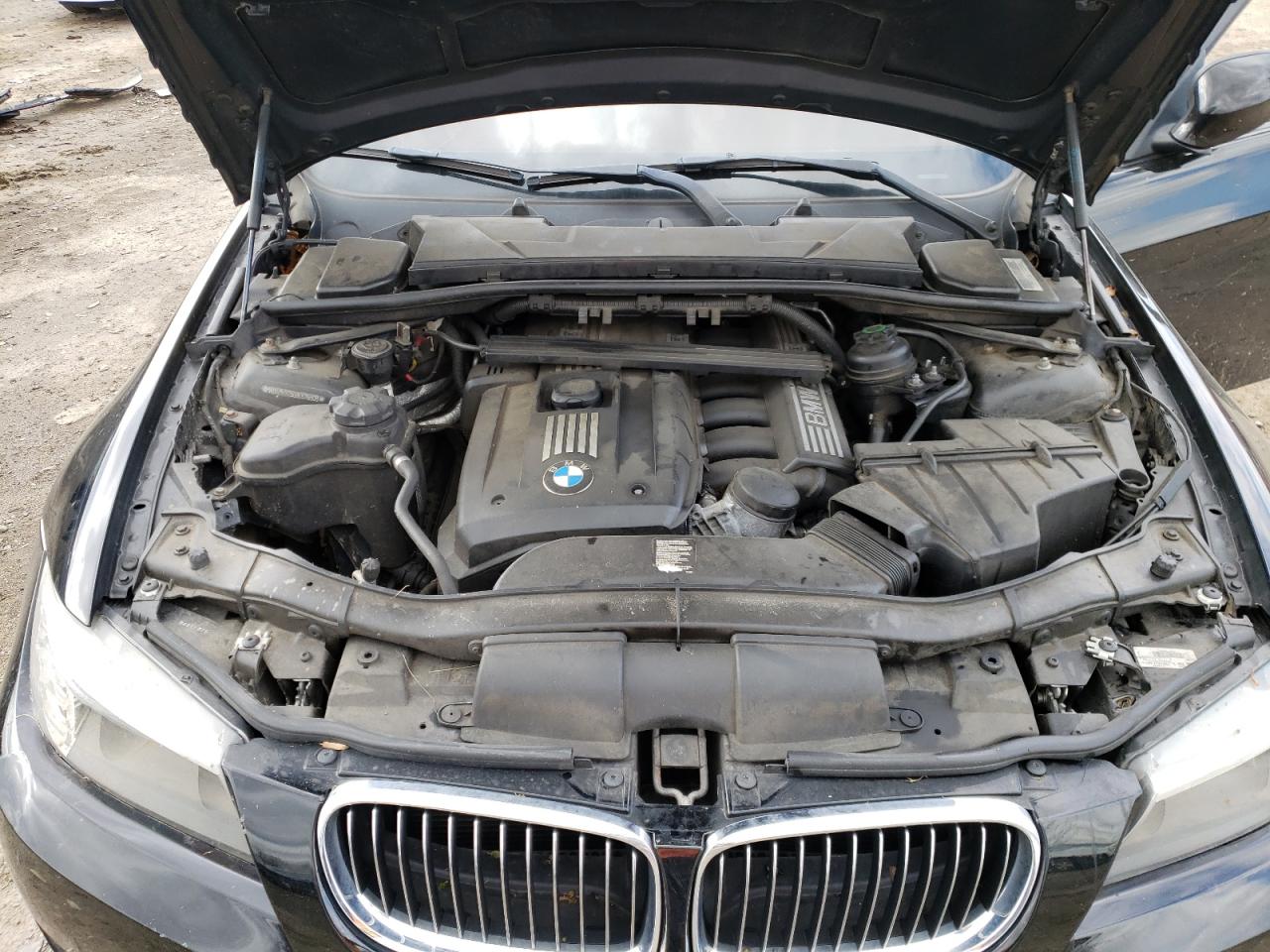 Photo 7 from auction – 2011 BMW 328 I with VIN WBAPH7C56BE676608