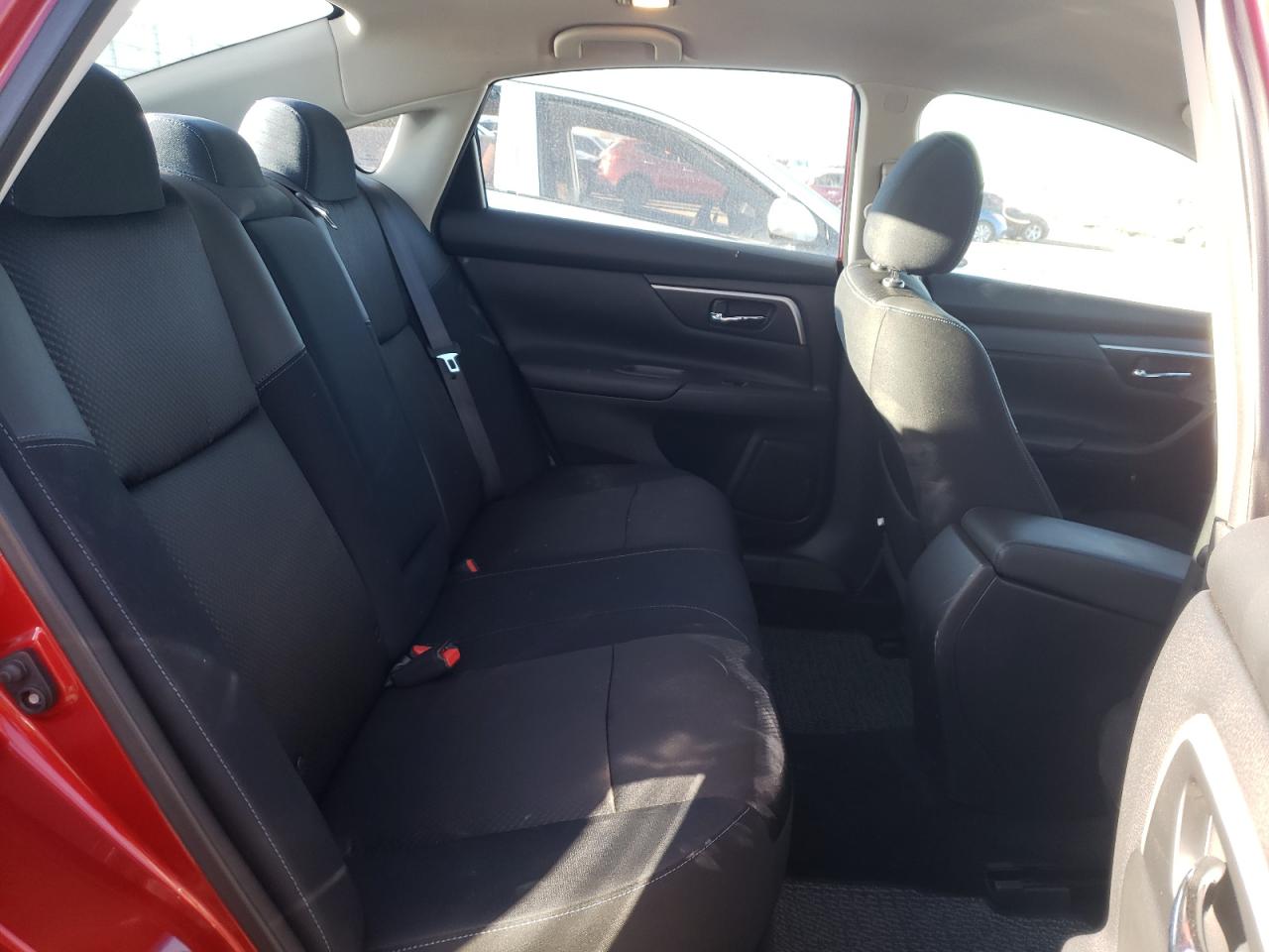 Photo 6 from auction – 2017 NISSAN ALTIMA 2.5 with VIN 1N4AL3AP5HC298893