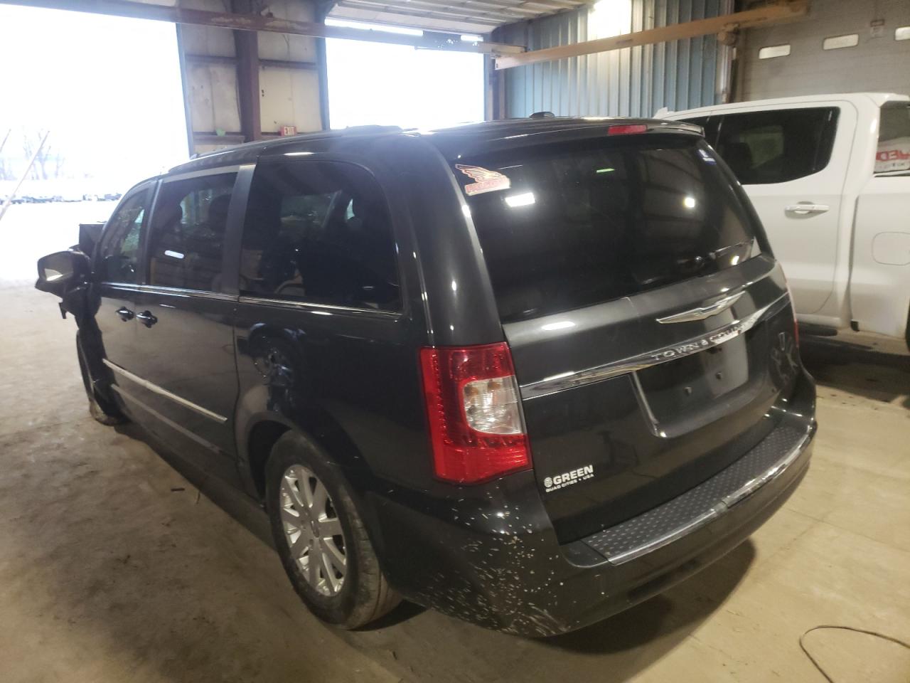 Photo 3 from auction – 2012 CHRYSLER TOWN & COU with VIN 2C4RC1BG9CR221184