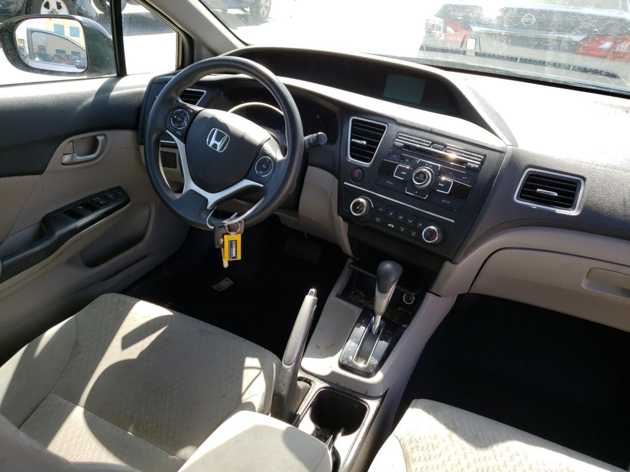 Photo 9 from auction – 2015 HONDA CIVIC LX with VIN 2HGFB2F58FH549356