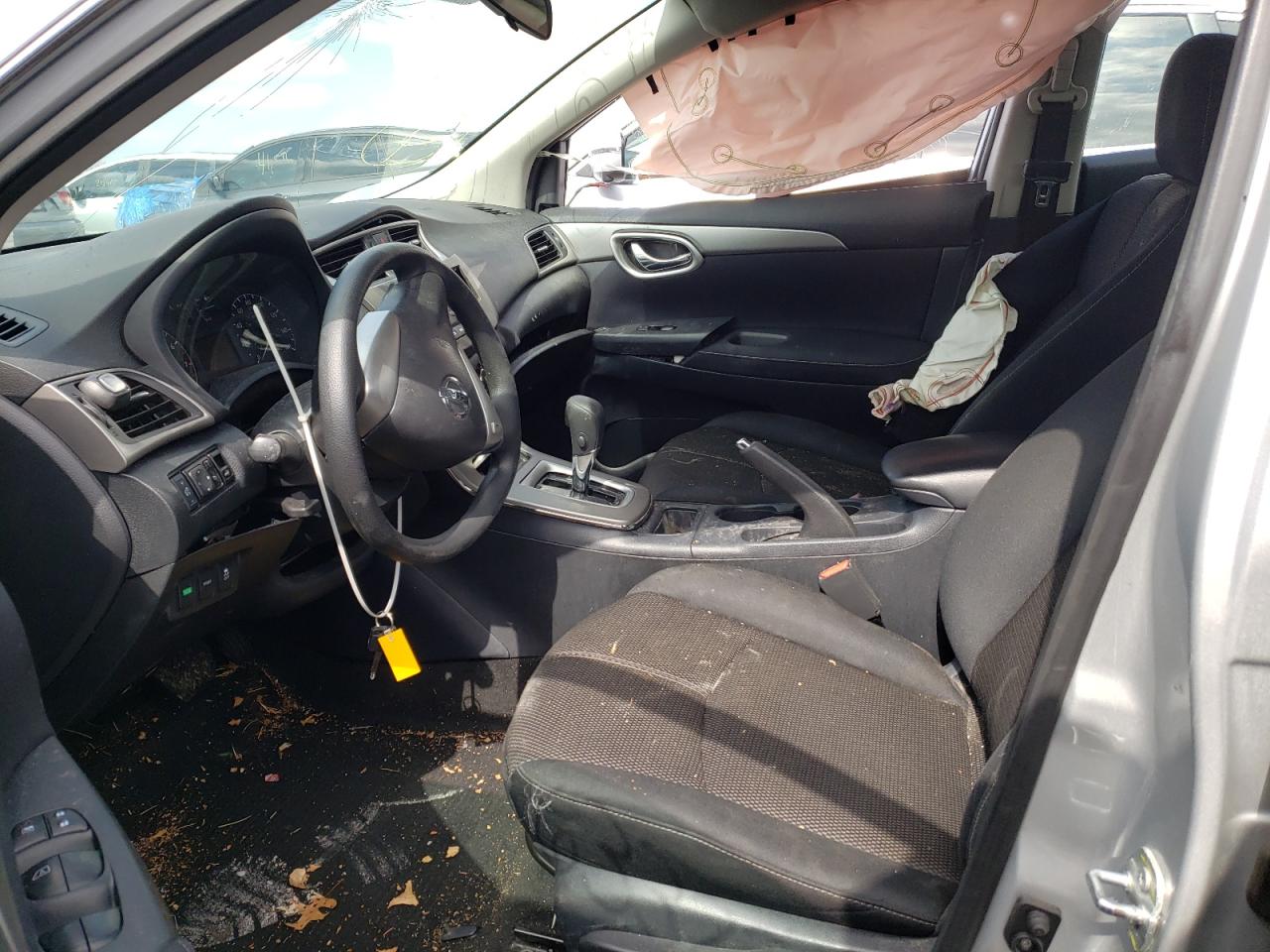 Photo 5 from auction – 2014 NISSAN SENTRA S with VIN 3N1AB7AP8EY326616