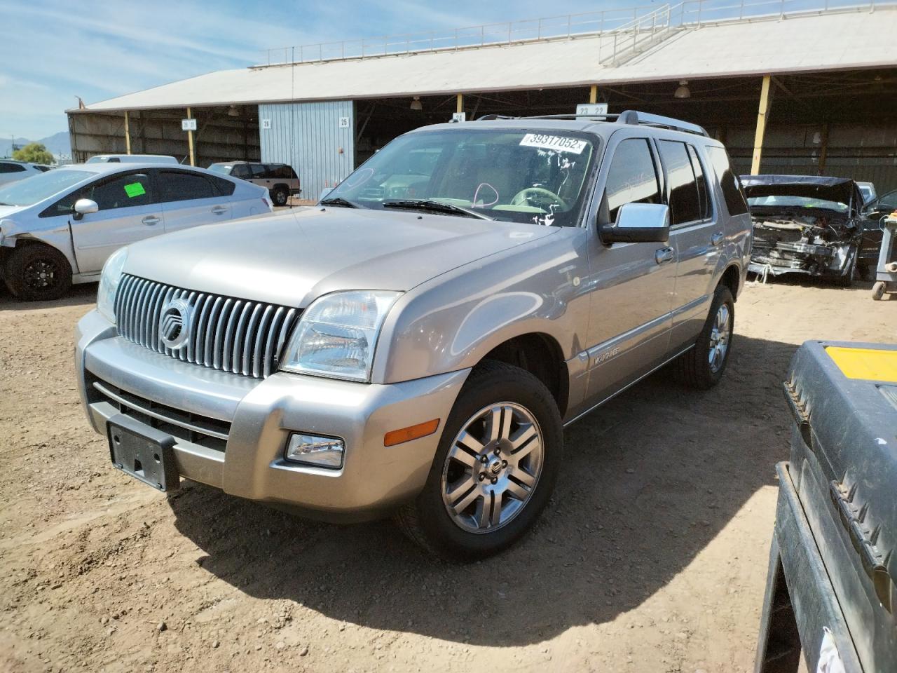 Photo 2 from auction – 2008 MERCURY MOUNTAINEE with VIN 4M2EU38E58UJ02114