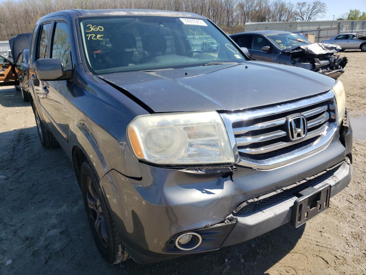HONDA PILOT EXL 2013 with VIN 5FNYF3H52DB005131 - Photo from auction