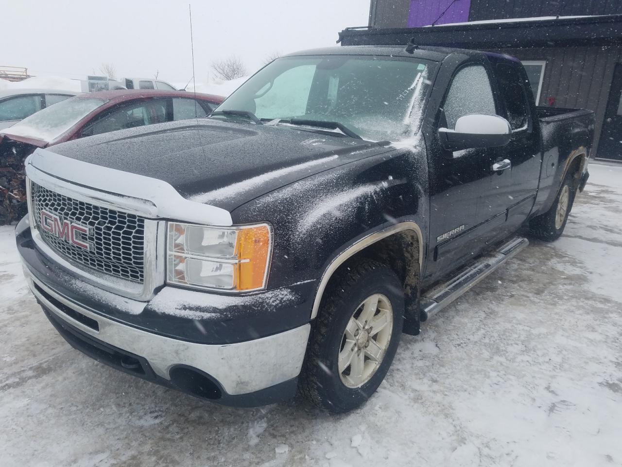 Photo 2 from auction – 2011 GMC SIERRA K15 with VIN 1GTR2UEA3BZ249272
