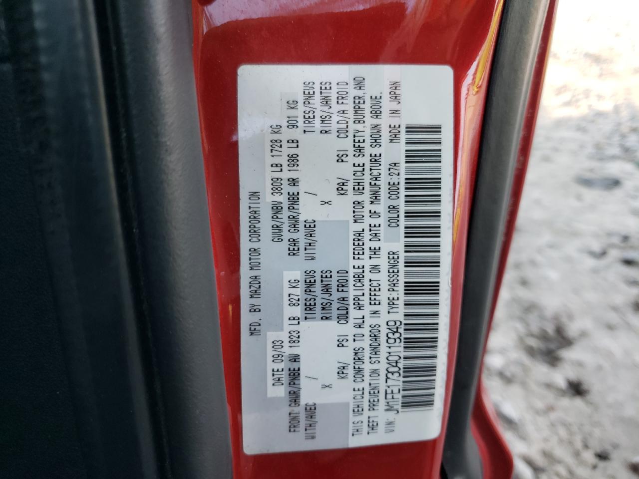 Photo 10 from auction – 2004 MAZDA RX8 with VIN JM1FE173040119349