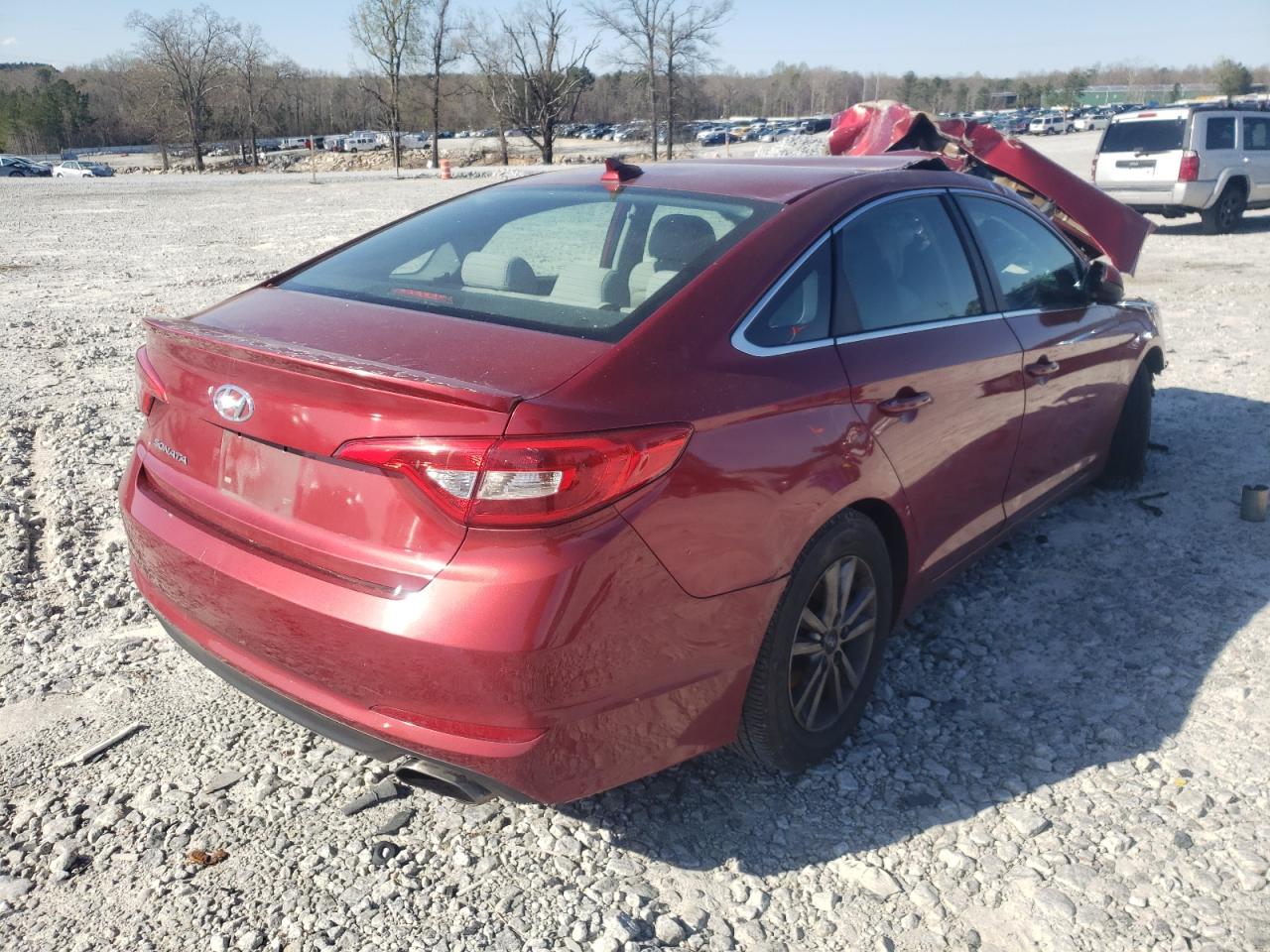 Photo 4 from auction – 2015 HYUNDAI SONATA SE with VIN 5NPE24AF9FH075012