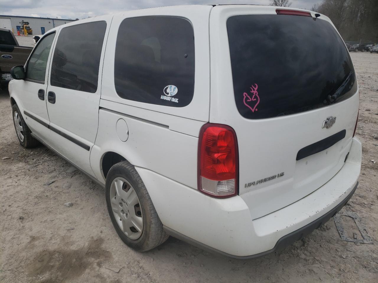 Photo 3 from auction – 2007 CHEVROLET UPLANDER L with VIN 1GNDV23W67D126291