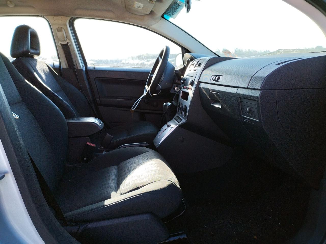 Photo 5 from auction – 2009 DODGE CALIBER SE with VIN 1B3HB28A59D161523