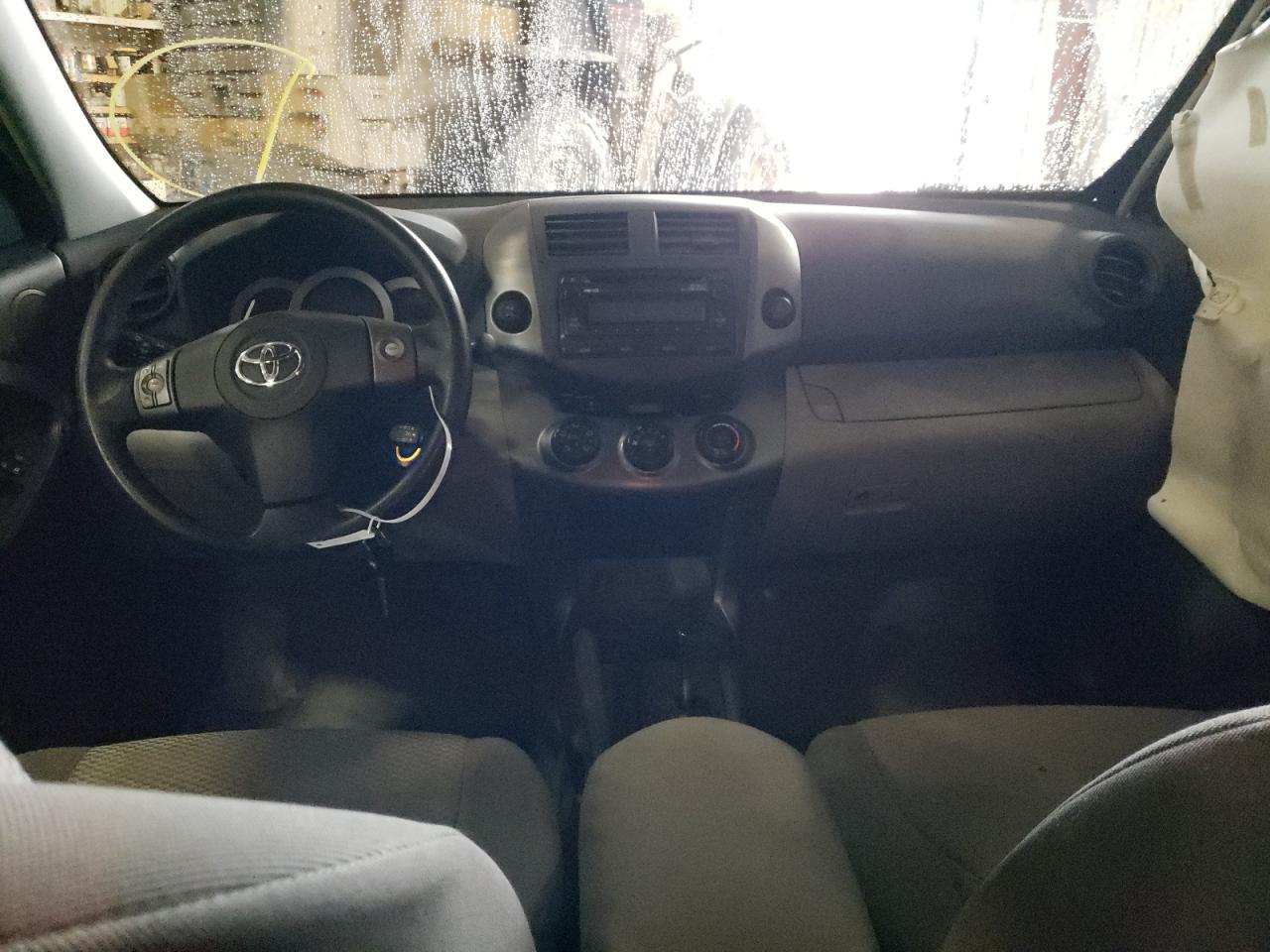Photo 9 from auction – 2012 TOYOTA RAV4 with VIN 2T3BF4DV3CW234850