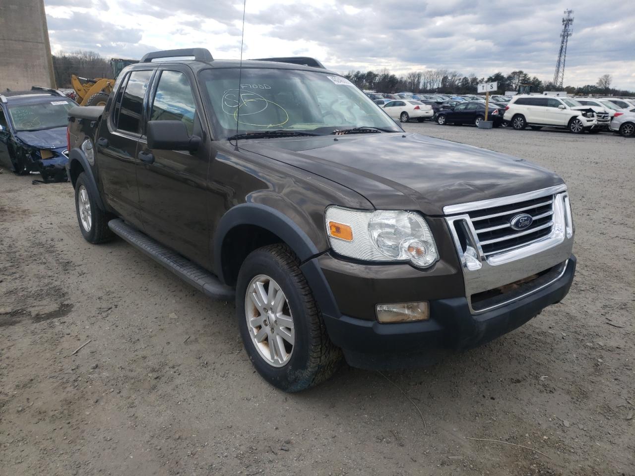 صورة رقم 1 من المزاد - 2008 FORD EXPLORER S مع VIN 1FMEU31E38UA95210